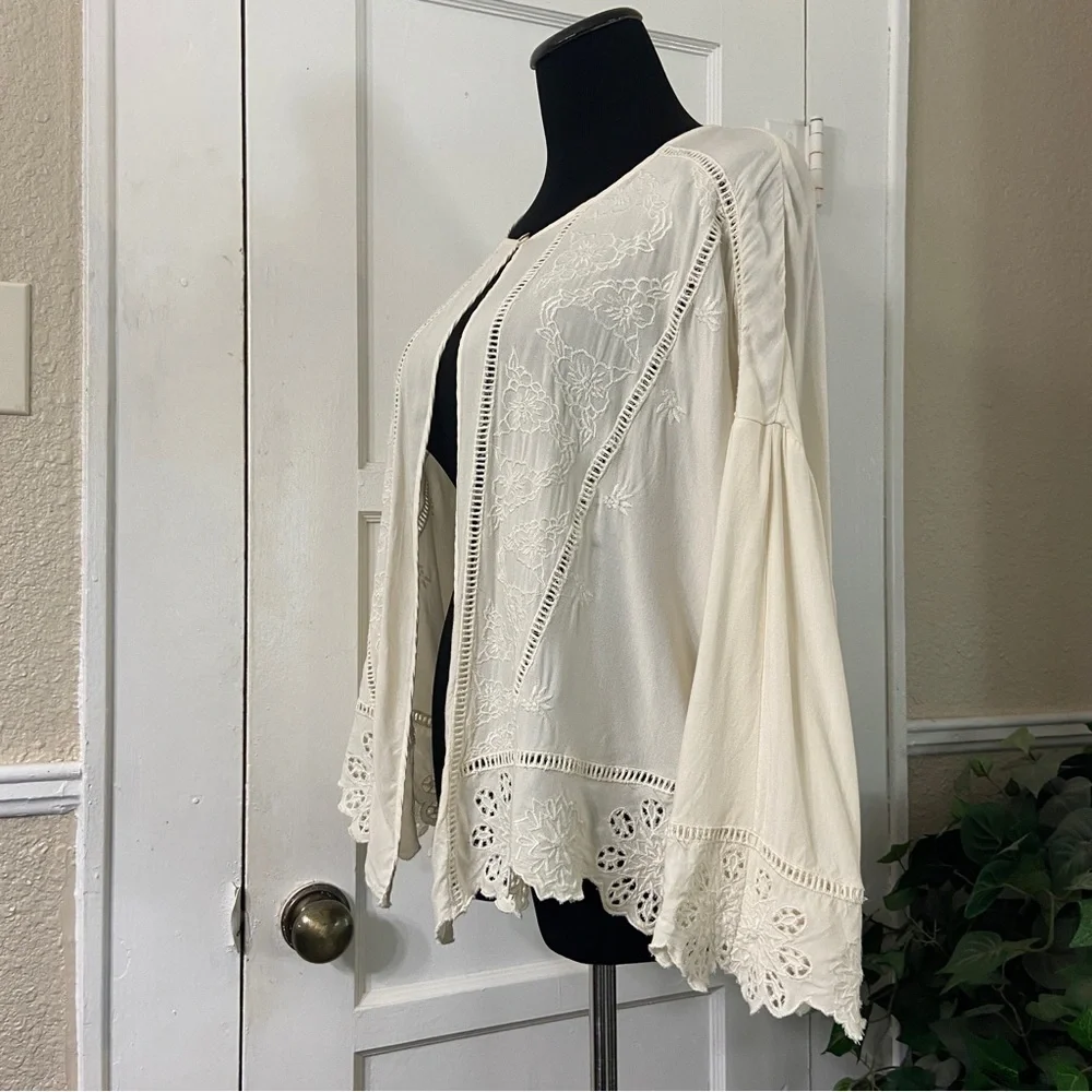 Sundance Eyelet One Button Closure 3/4 Wide Sleeve Cardigan - Picture 1 of 14